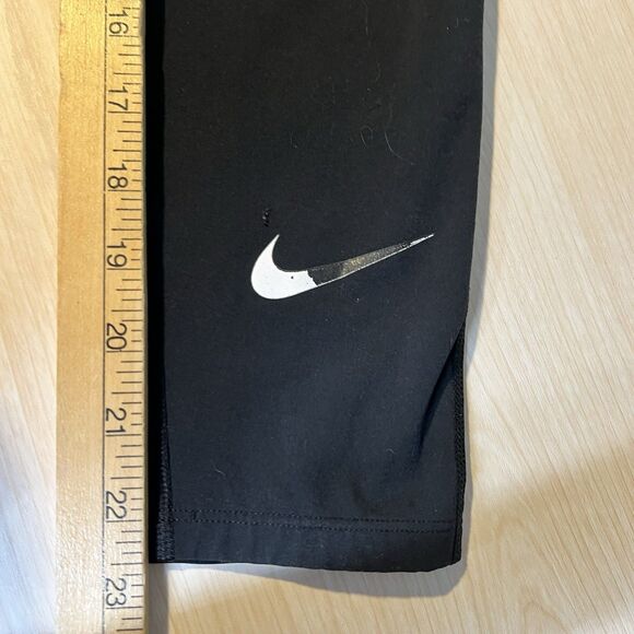 Lot 2 Nike Pro Dri Fit Tight Mens M Black Gray Cropped Leggings Workout Athletic - Picture 10 of 16